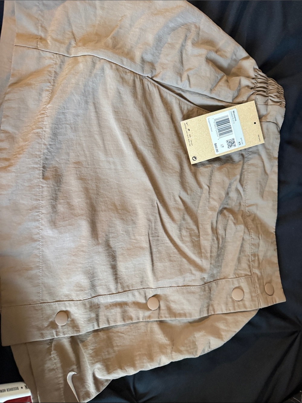 Nike women skort with Snap Buttons